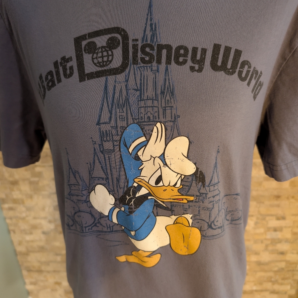 Walt Disney World Donald Duck Tee Shirt Short Sleeve WDW Magic Kingdom Blue Sz S image 8